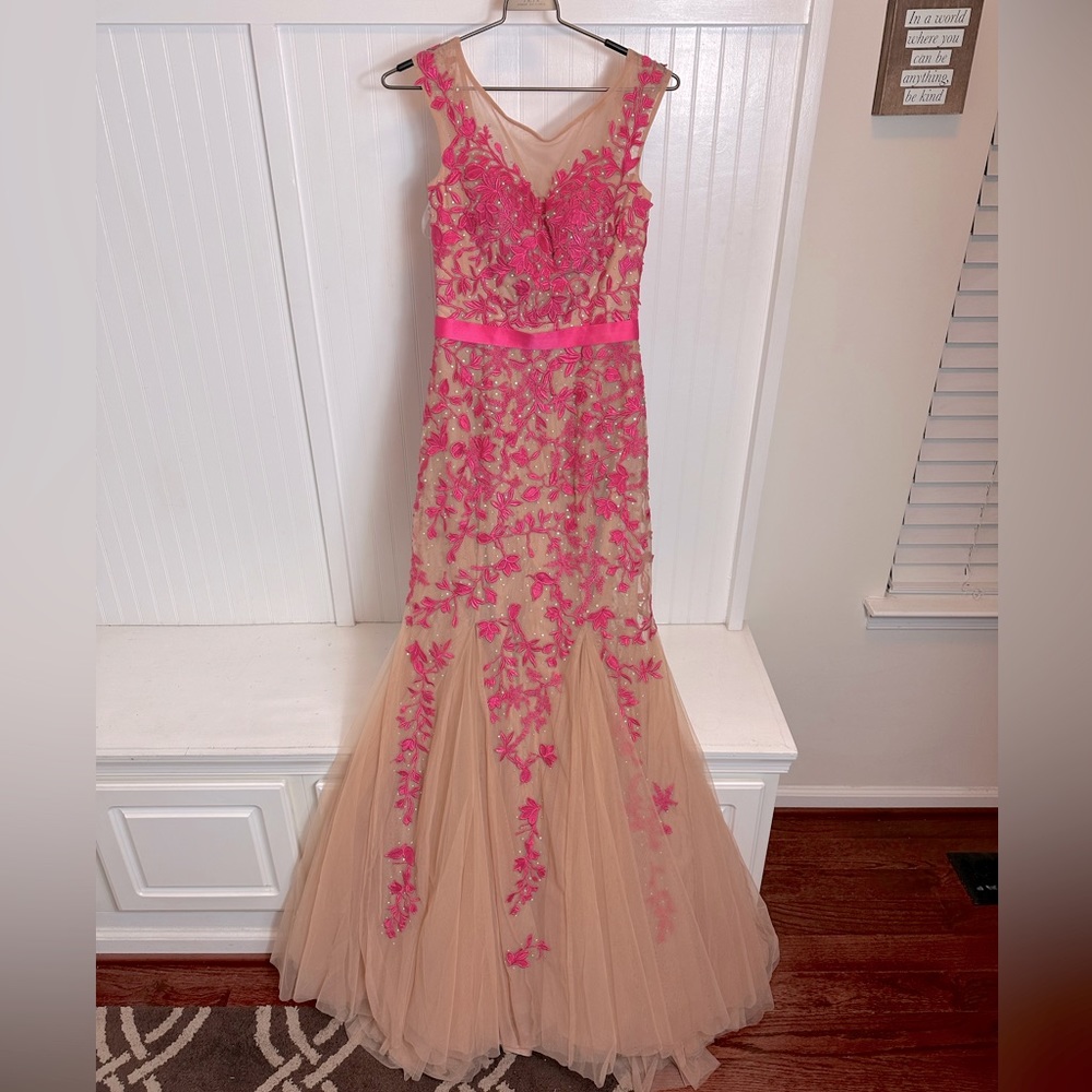 Sherri Hill gown